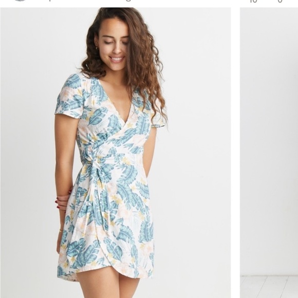 Marine Layer Dresses & Skirts - Marine Layer Frances Wrap Dress Floral Print
